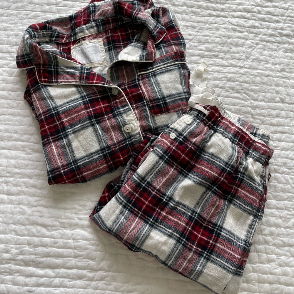 Abercrombie & Fitch Plaid Flannel Pajama Set